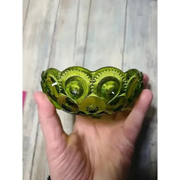 Green L E Smith Moon And Stars Bowl 4.5 In - Picture 5 of 8